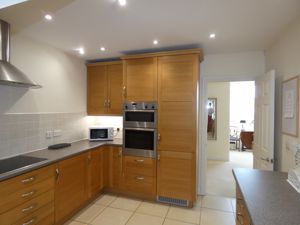 Kitchen- click for photo gallery